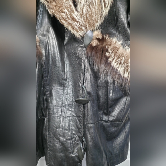 Vintage Black Leather Coat Silver Fox Fur Collar & Cuffs L-XL Mob Wife Baddie - Picture 7 of 12
